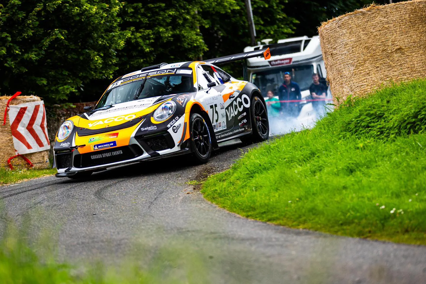 Découvrez la porsche 911 GT +